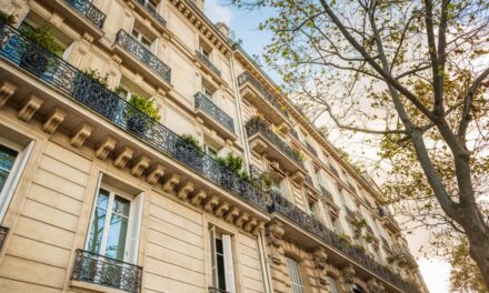 Rénover un haussmannien à Paris sans sacrifier ses volumes